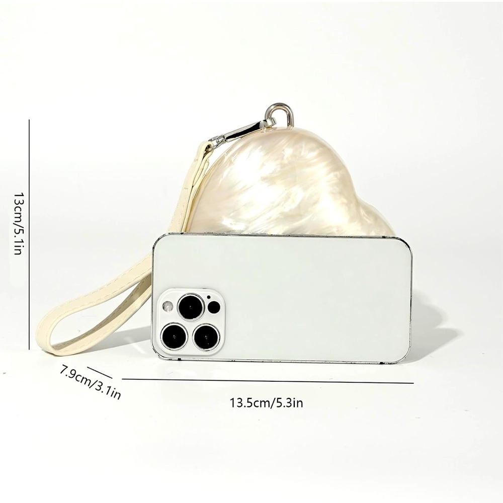 Pearls Purse - Picture 6 of 7